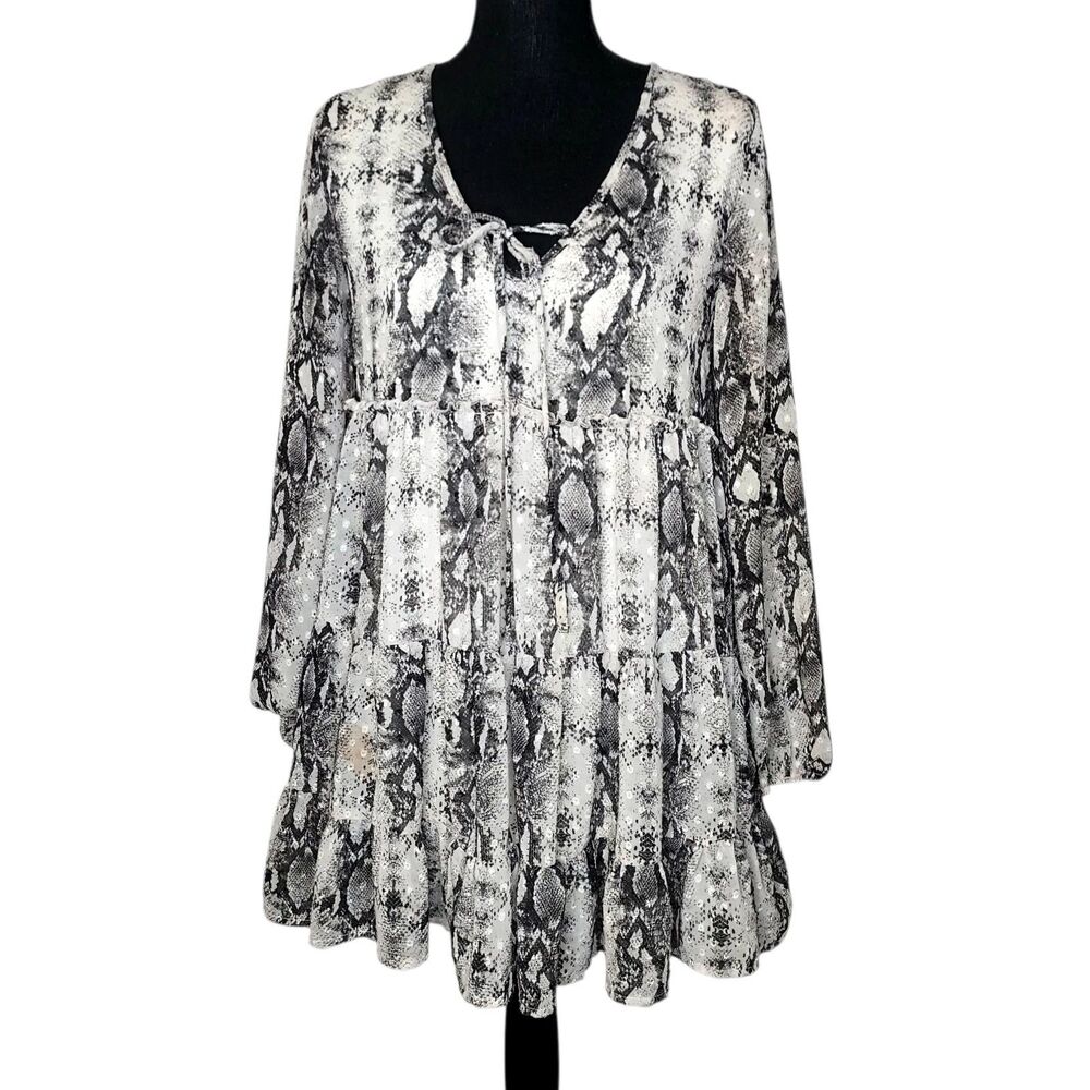 Women XS Gray Cottagecore Babydoll Python Whimseygoth Boho- chic Oversized Dress